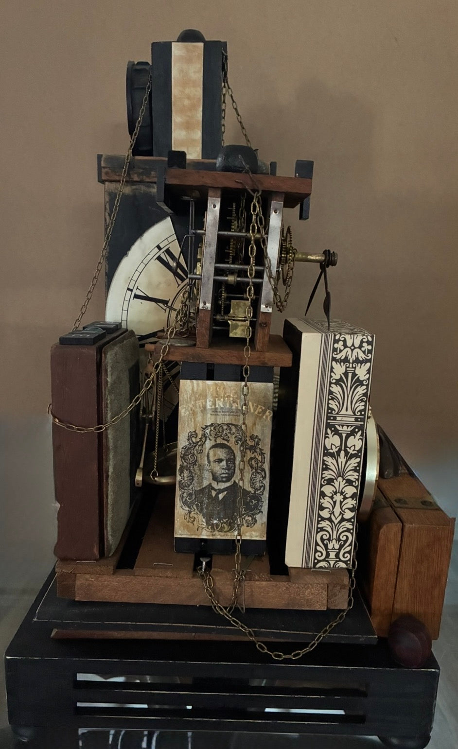 "Time" - 4-sided 3D - Assemblage